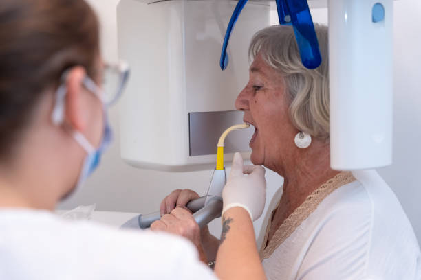 Best Urgent Tooth Repair  in Long Neck, DE